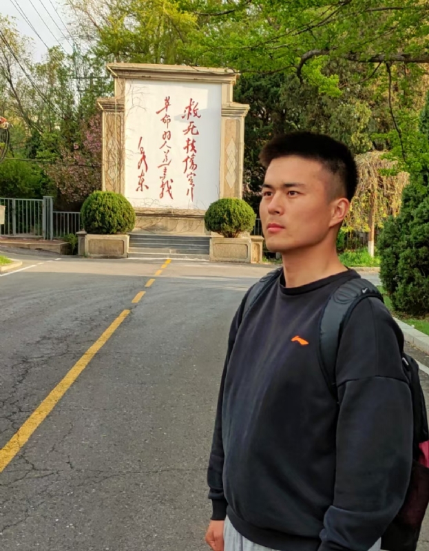 潮生的第二张照片--太原相亲服务中心