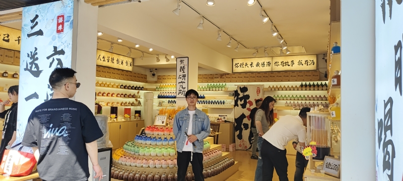 lilili109y的第三张照片--太原相亲服务中心