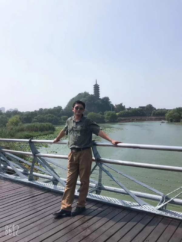 如风的第一张照片--太原相亲服务中心