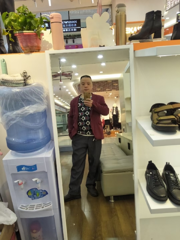 真诚征婚的第四张照片--太原相亲服务中心