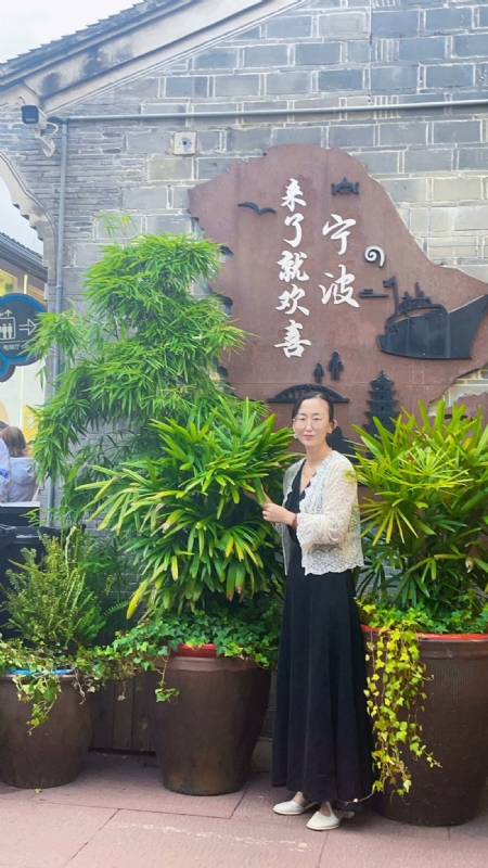 余生不将就的第二张照片--太原相亲服务中心