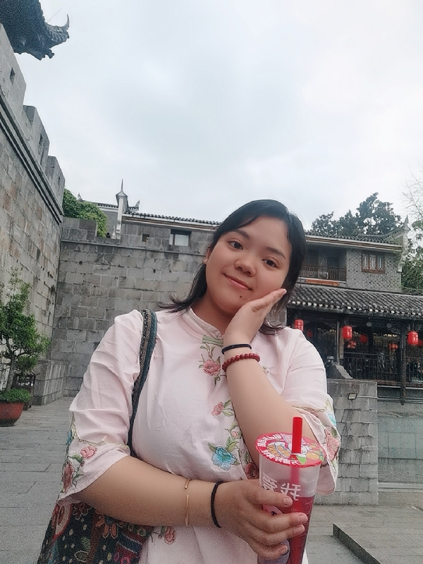 敏兮小沫的第二张照片--太原相亲服务中心