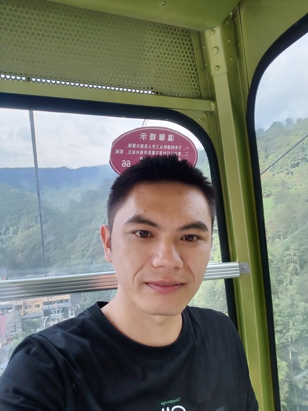 小鱼的第一张照片--太原相亲服务中心
