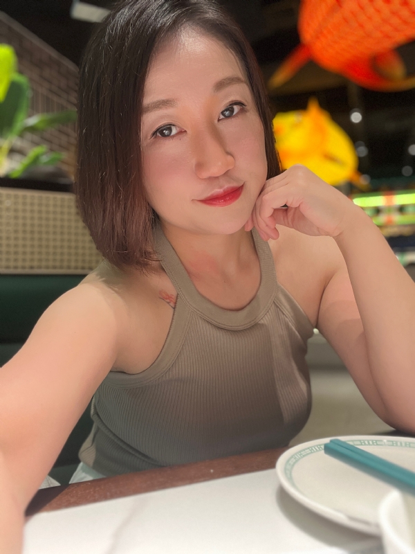 Mimi321的第一张照片--太原相亲服务中心