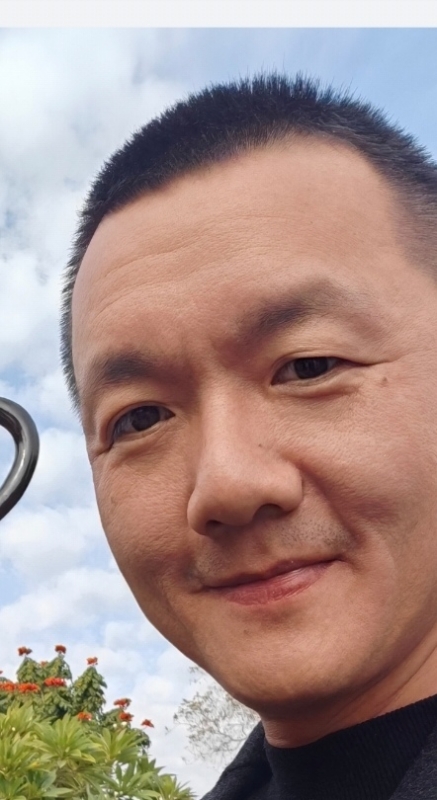 liang的第二张照片--太原相亲服务中心
