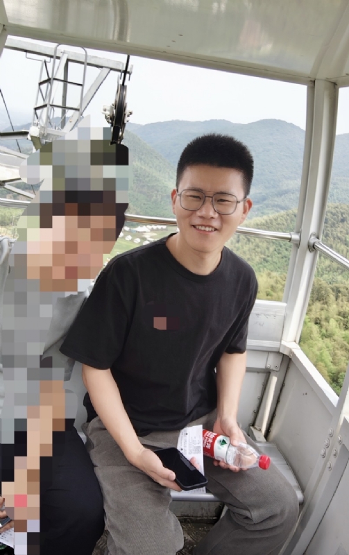 奔奔笨笨的第三张照片--太原相亲服务中心