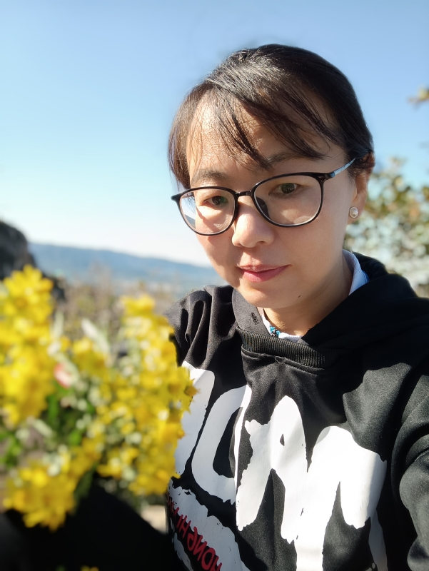 丽丽的第一张照片--太原相亲服务中心