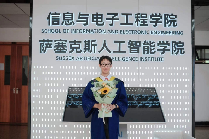 陈潇的第三张照片--太原相亲服务中心