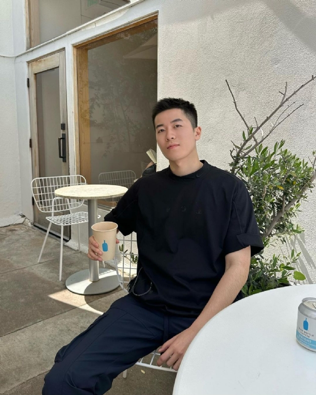 VV的第二张照片--太原相亲服务中心