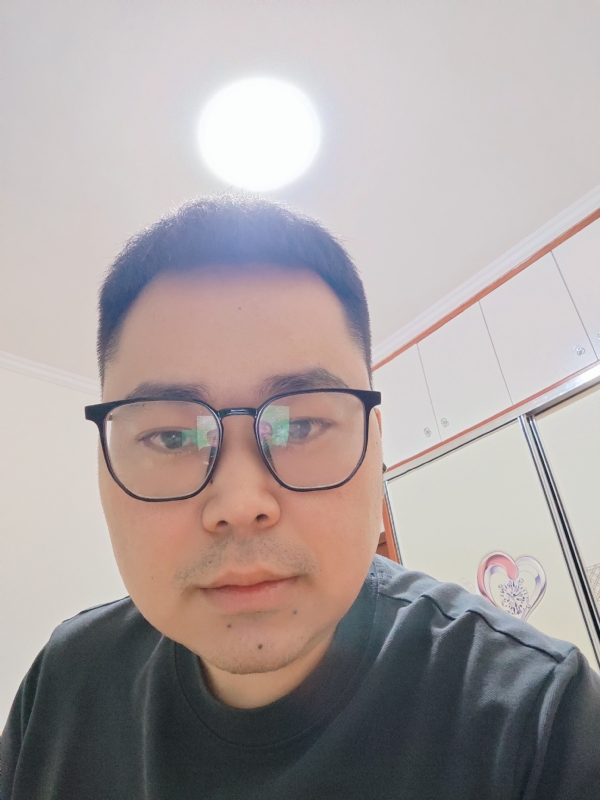 路飞的第一张照片--太原相亲服务中心